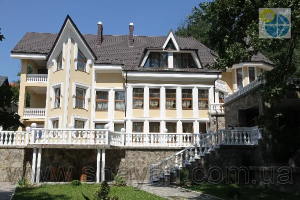 Шаян. Vip House Гніздо голубки